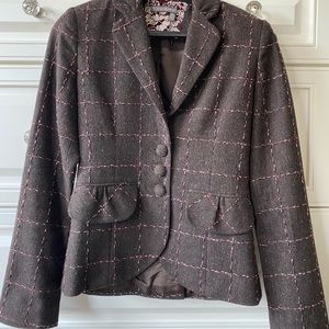 Tristan & Isuet Suit (Blazer and Skirt set)